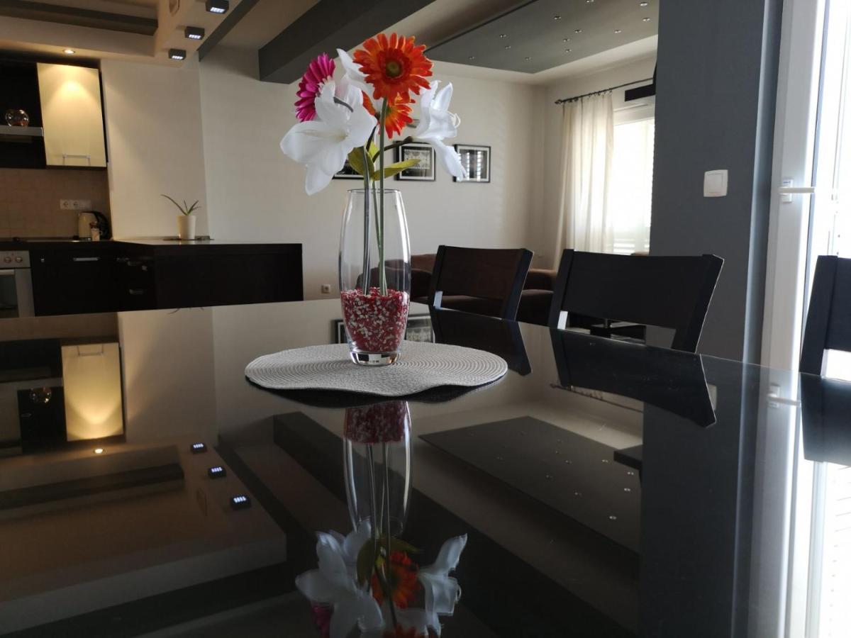Apartment Seasun Makarska Eksteriør bilde