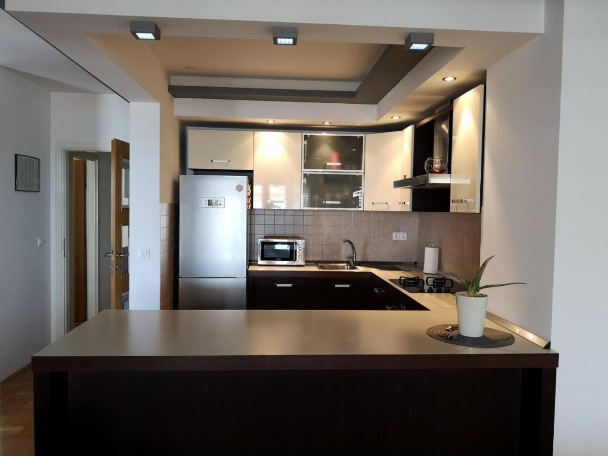 Apartment Seasun Makarska Eksteriør bilde