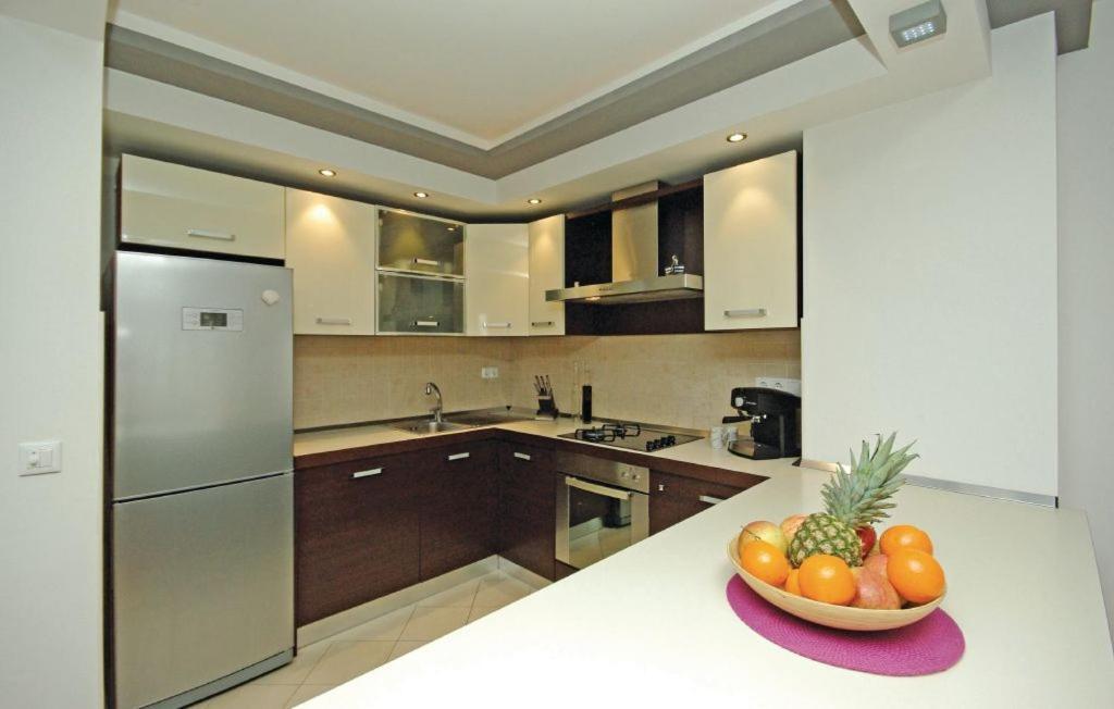 Apartment Seasun Makarska Eksteriør bilde